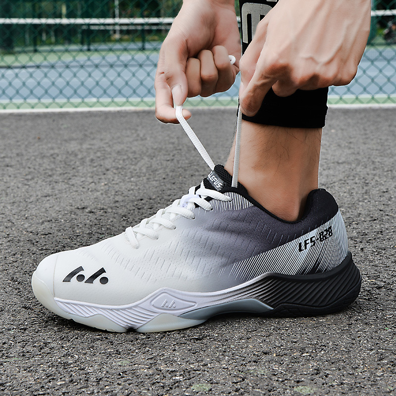 Men Badminton Shoes Original O - đánh giá và giá Badminton Xxl